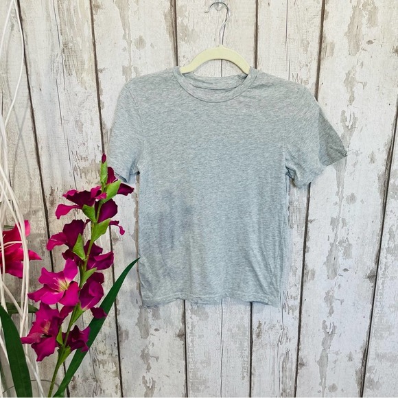*Free with Purchase* Calvin Klein - NWOT Kids Grey Tee - Picture 3 of 7